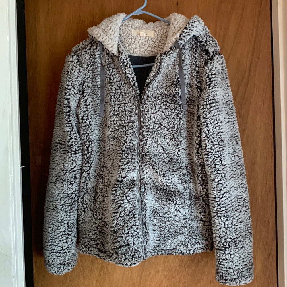Soft & Cozy Zip Up - Never Worn